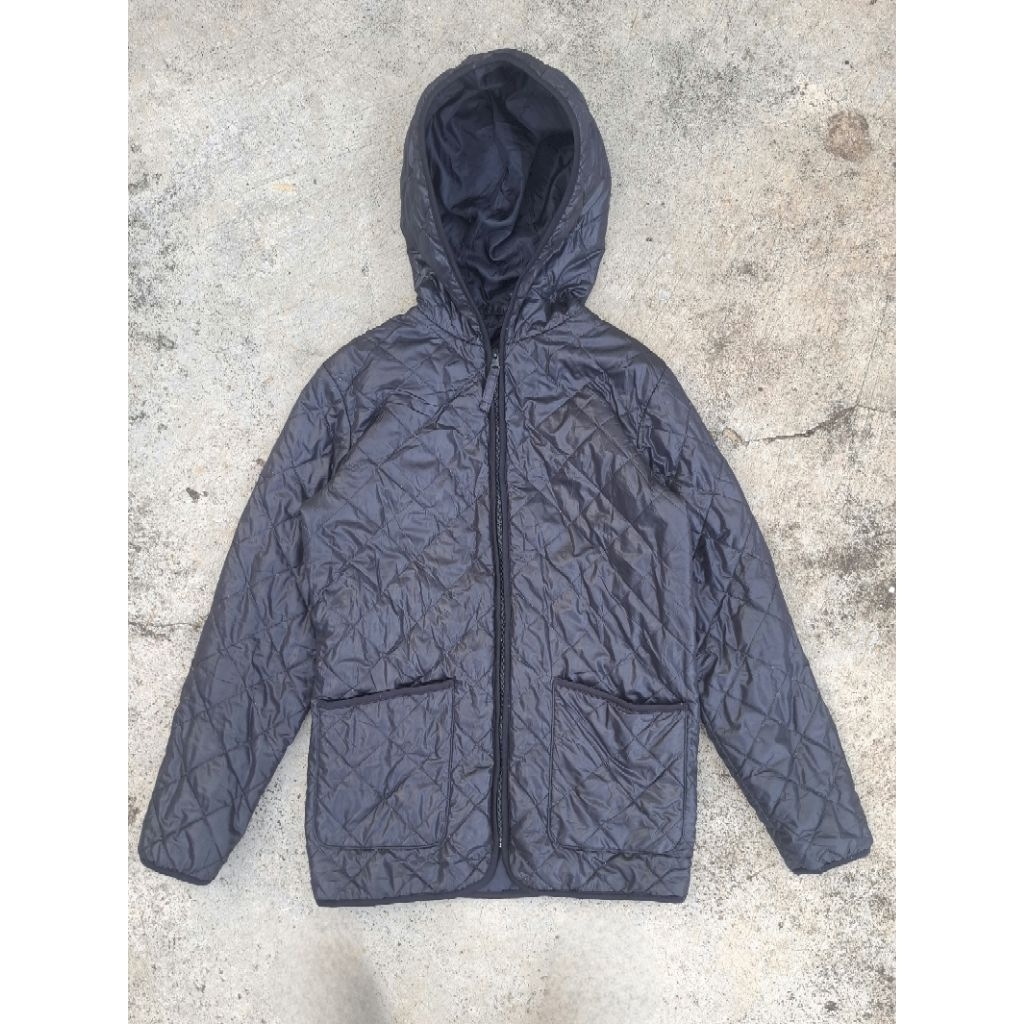 GU Quilted Puffer Jacket size S