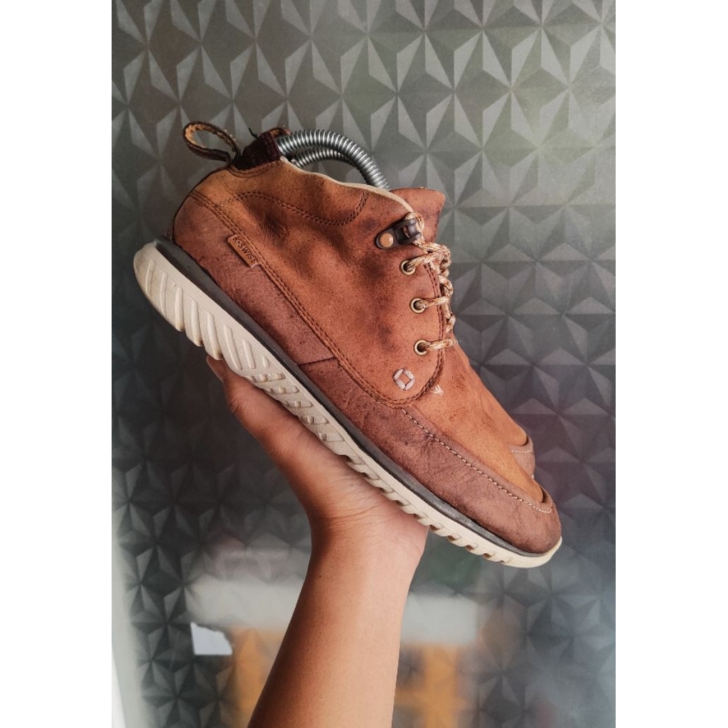 sepatu k-swiss sz 39 second bekas preloved