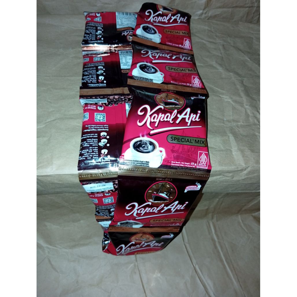 KOPI KAPAL API 10 SACHET 1 RENTENG