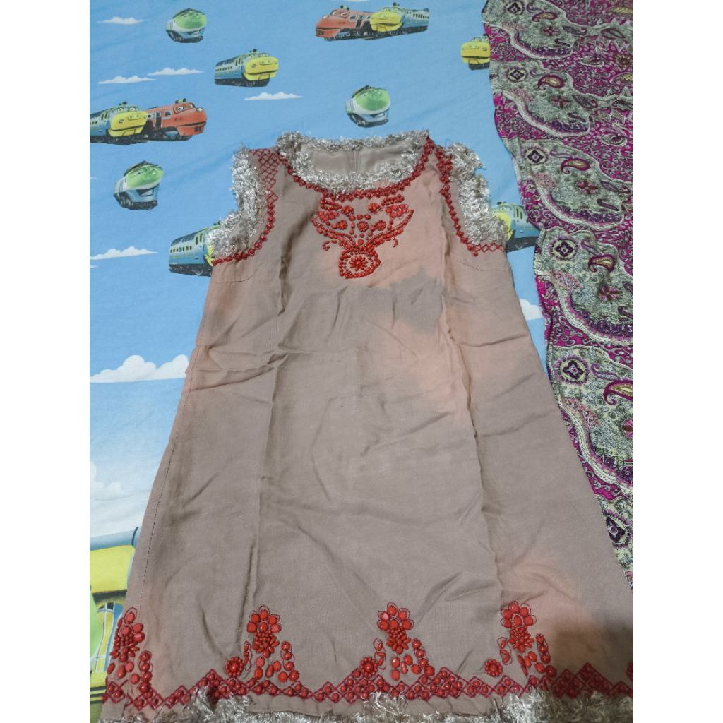 baju dress cewek manik manik