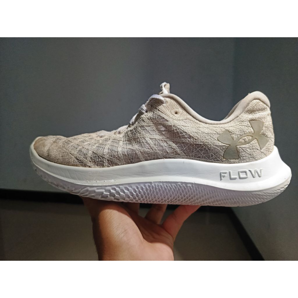 Sepatu UA Running Second original