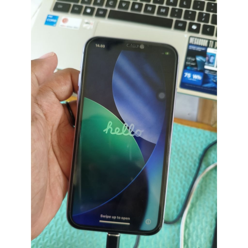 Iphone 11 lock iclod (bisa di bypass bisa dibuat kanibalan)