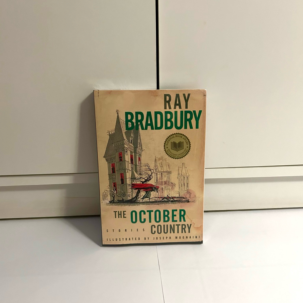 [PRELOVED / SLIGHTLY SEALED] The October Country - Ray Bradbury (English)