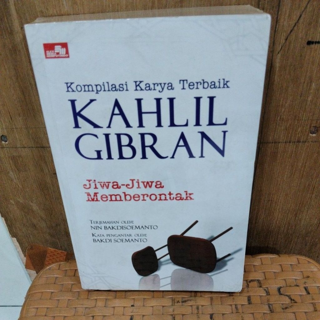 BUKU BEKAS ORIGINAL KONDISI MULUS:KOMPILASI KARYA TERBAIK KAHLIL GIBRAN/Jiwa-Jiwa Memberontak)