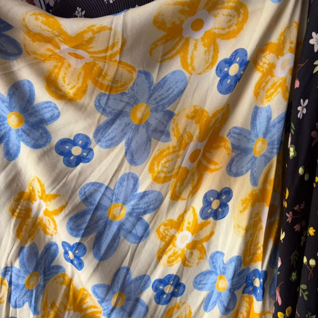 (harga/0,5m) kain katun rayon viskose premium motif bunga besar mekar || rayon motif terbaru