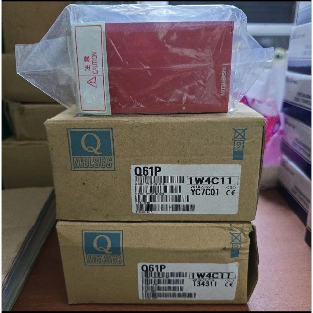 Mitsubishi Q61P Power Supply Module 30W 5V 6A PLC Modular 100-240V AC