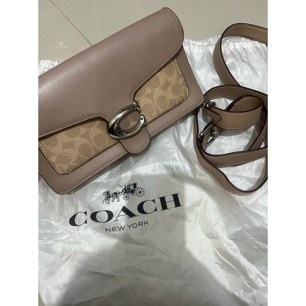 Preloved Tas Wanita Coach Tabby