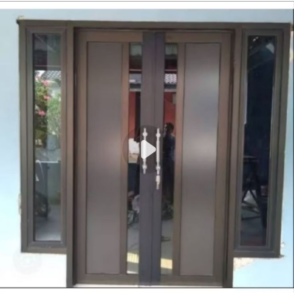 1 SET PINTU UTAMA ALUMINIUM PLUS KUSEN LENGKAP DENGAN 2 DAUN JENDELA T 210 x L 120 BISA COSTUM UKURA