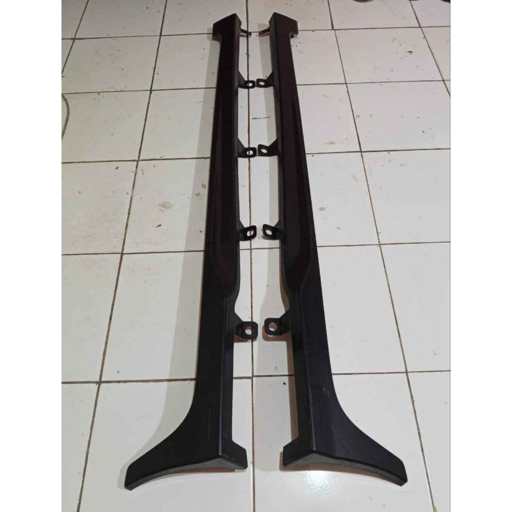 sideskrit/bodykit samping toyota yaris lele 2014 2015 original
