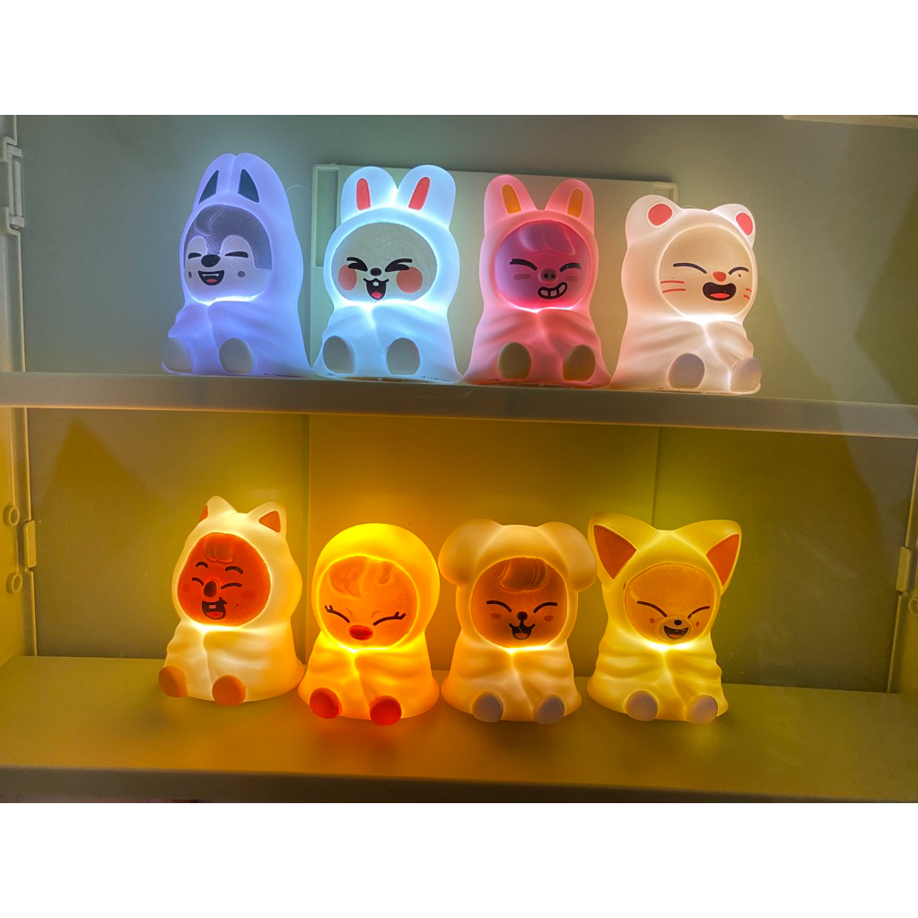 gatcha lamp skzoo leebit straykids