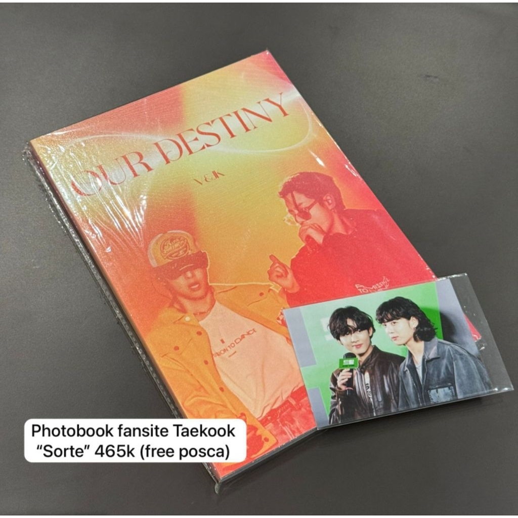 PHOTOBOOK TAEKOOK TAEHYUNG JUNGKOOK FANSITE SORTE