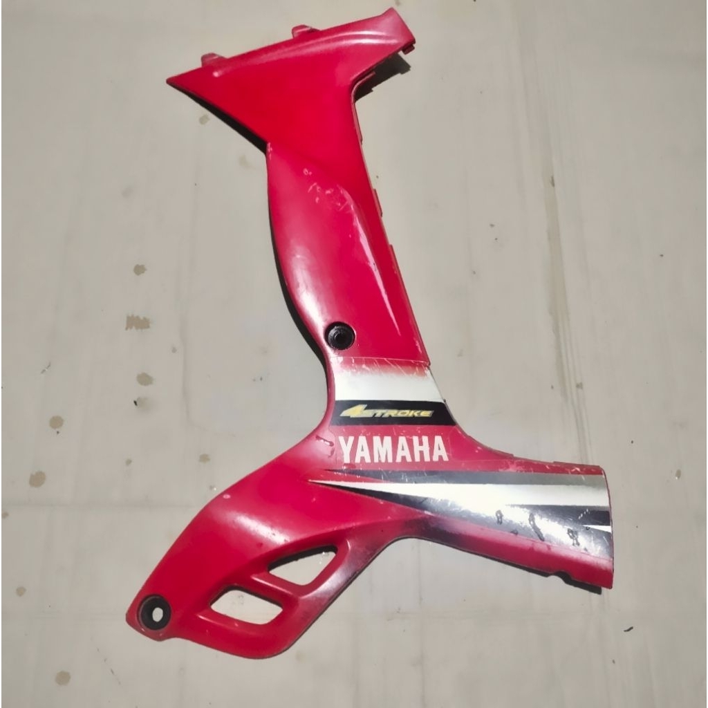 Sayap Dalam Yamaha Vega R old sebelah kiri merah 2004 2005 original COPOTAN siap pakai legshield dal