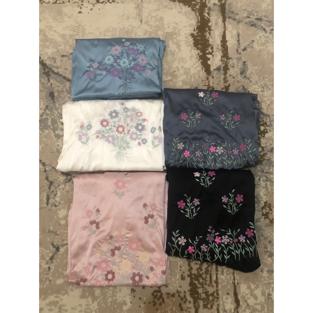 Mukena murah Sutra Silk Bordir Bukittinggi