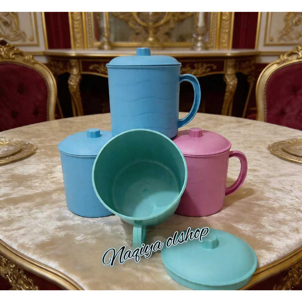 Mug Plastik / Gelas Jumbo Plastik / mug Gagang Tutup / Gelas Air Minum