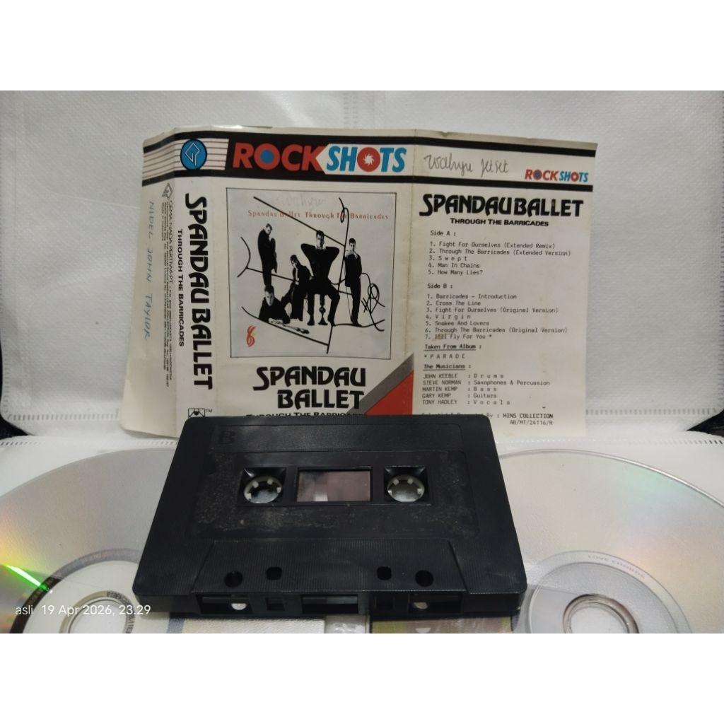kaset pita spandau ballet _ through the barricades