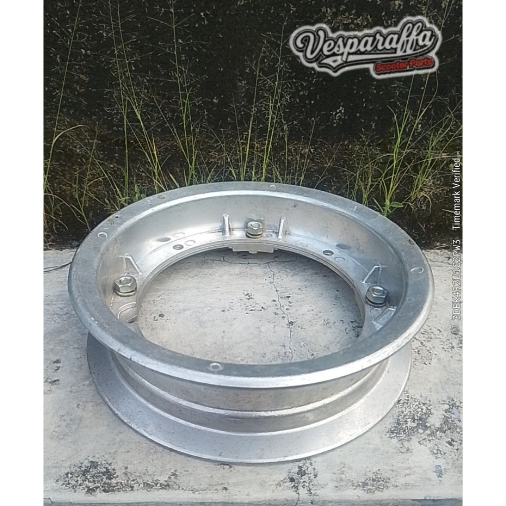 Velg velk velek ring 8 R8 standar bahan Aluminium almunium vespa super sprint vbb bajaj Vesparaffa