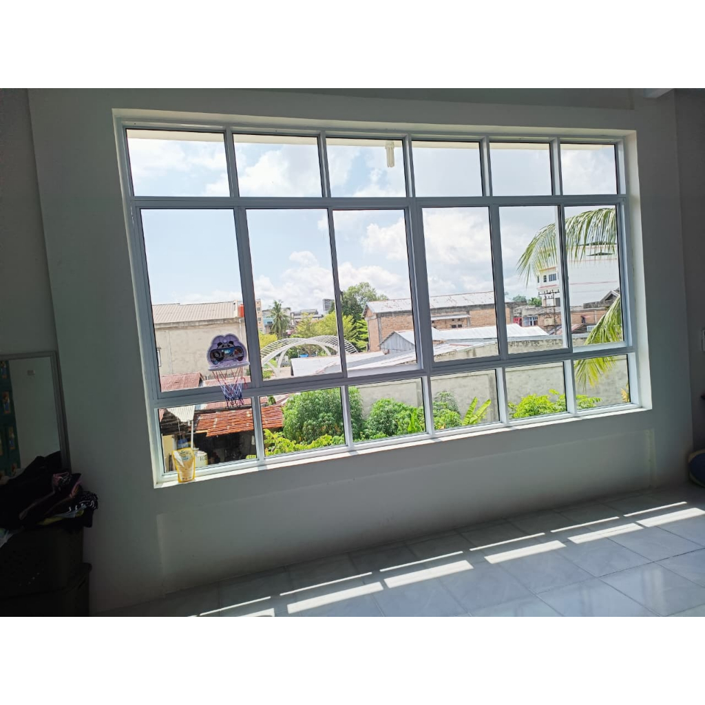 CHECKOUT ROLLER BLIND BLACKOUT