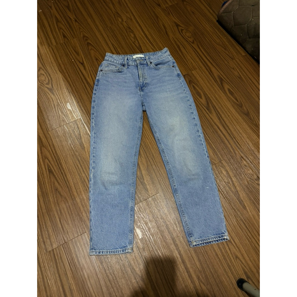H&M Mom Jeans