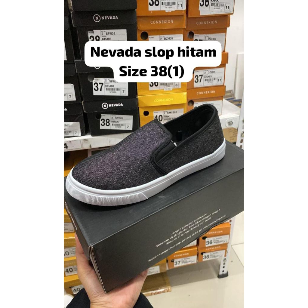 SEPATU WANITA SLOP HITAM SIZE 38