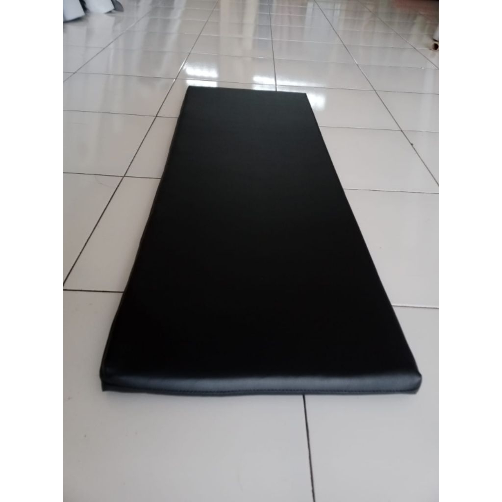 lesehan panjang ukuran 120 tebal 4 cm , alas duduk , alas sofa , bantal duduk
