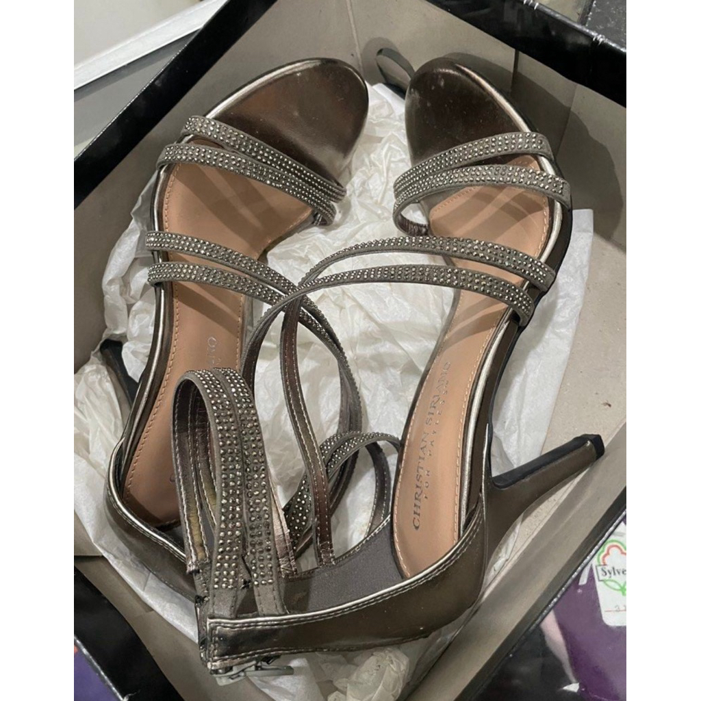 sepatu sandal Payless