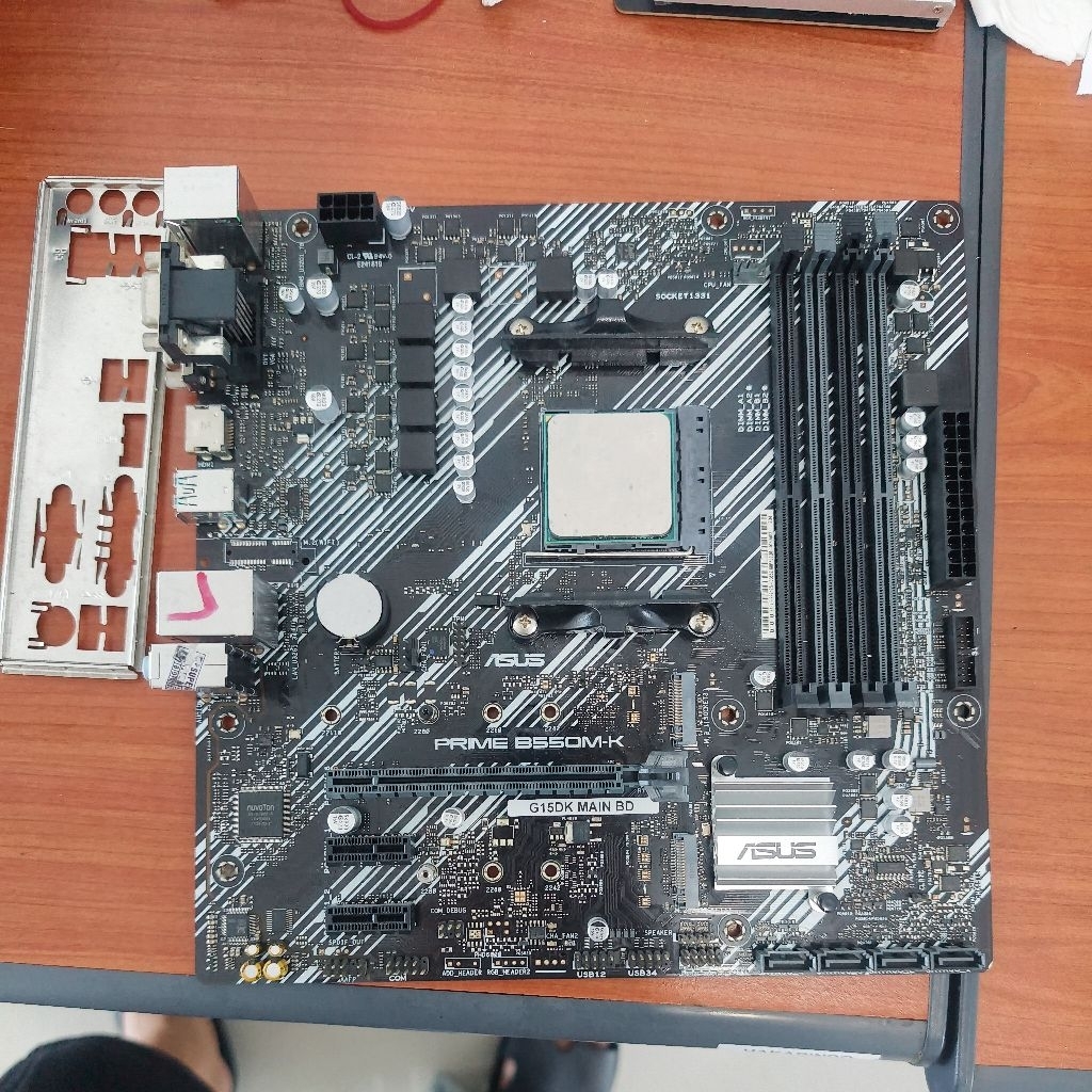 mainboard asus b550m ddr4 + procsesor amd ryzen 5 2600