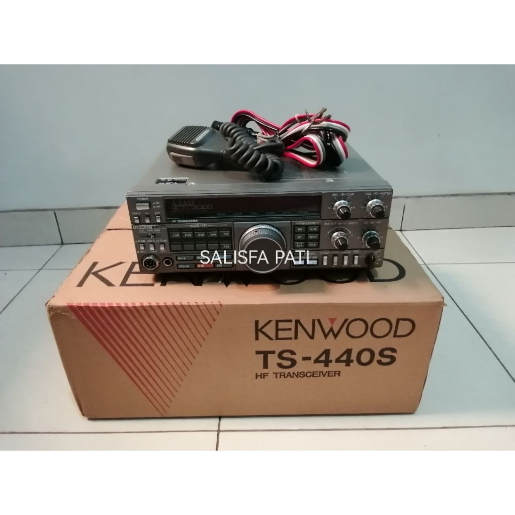Kenwood TS-440S HF Radio Transceiver Like New ex Japan