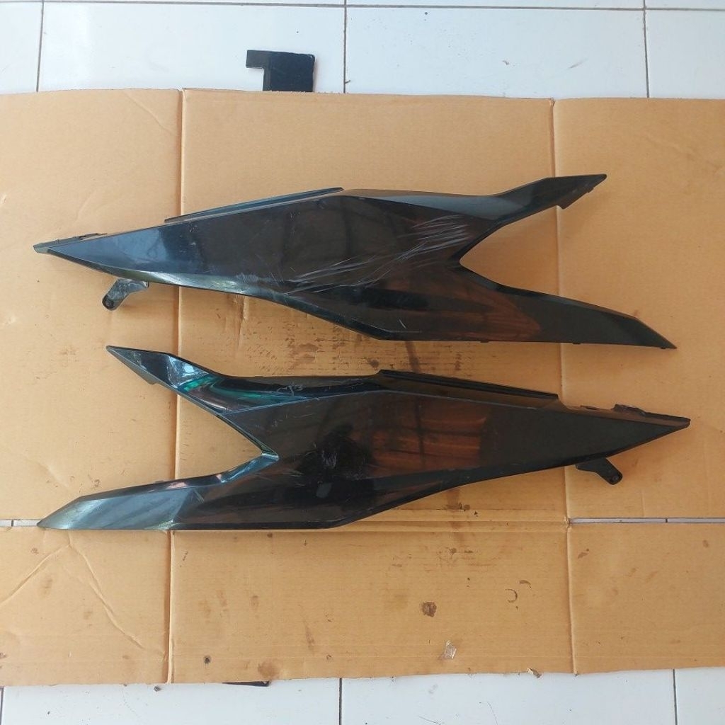 Cover Body Samping Honda Beat Delux Beat Street Led 2020-2024 Original