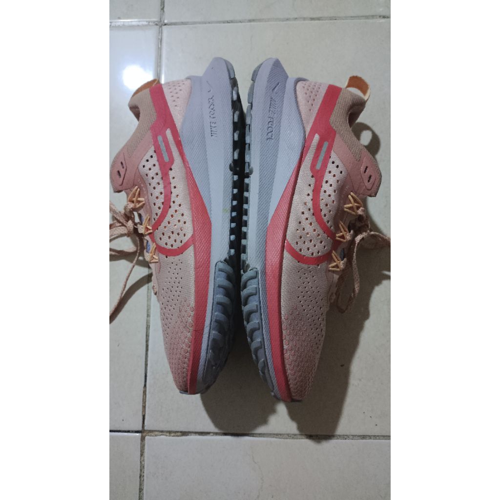 sepatu second running N1k3 Trail Orange 39 25