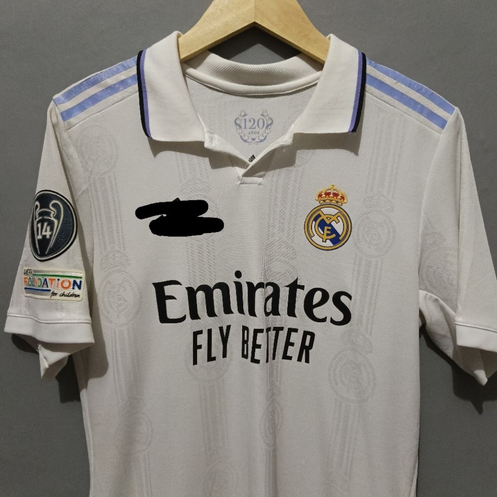 Jersey Real Madrid 22/23 home player issue