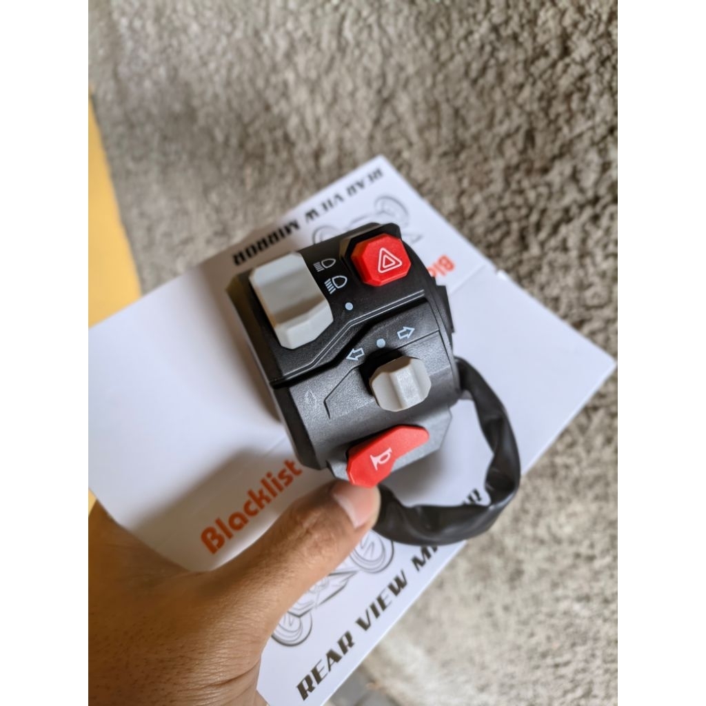 SAKLAR KIRI VARIO 125 150 MT100 PNP LED PLUS HAZARD