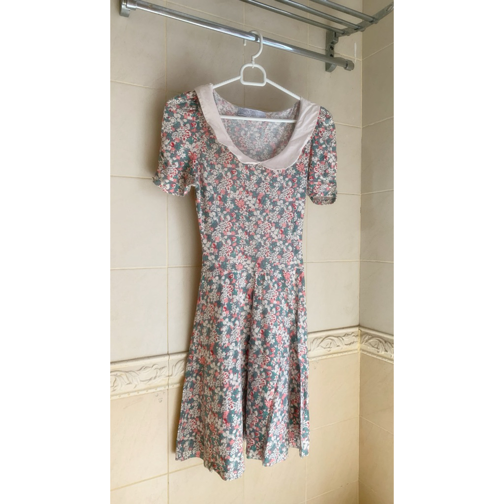 ZARA DRESS | TERUSAN JEANS MANGO | LONG-DRESS H&M | MINI MIDI MAXI DRESSES PULL & BEAR | TERUSAN PEN