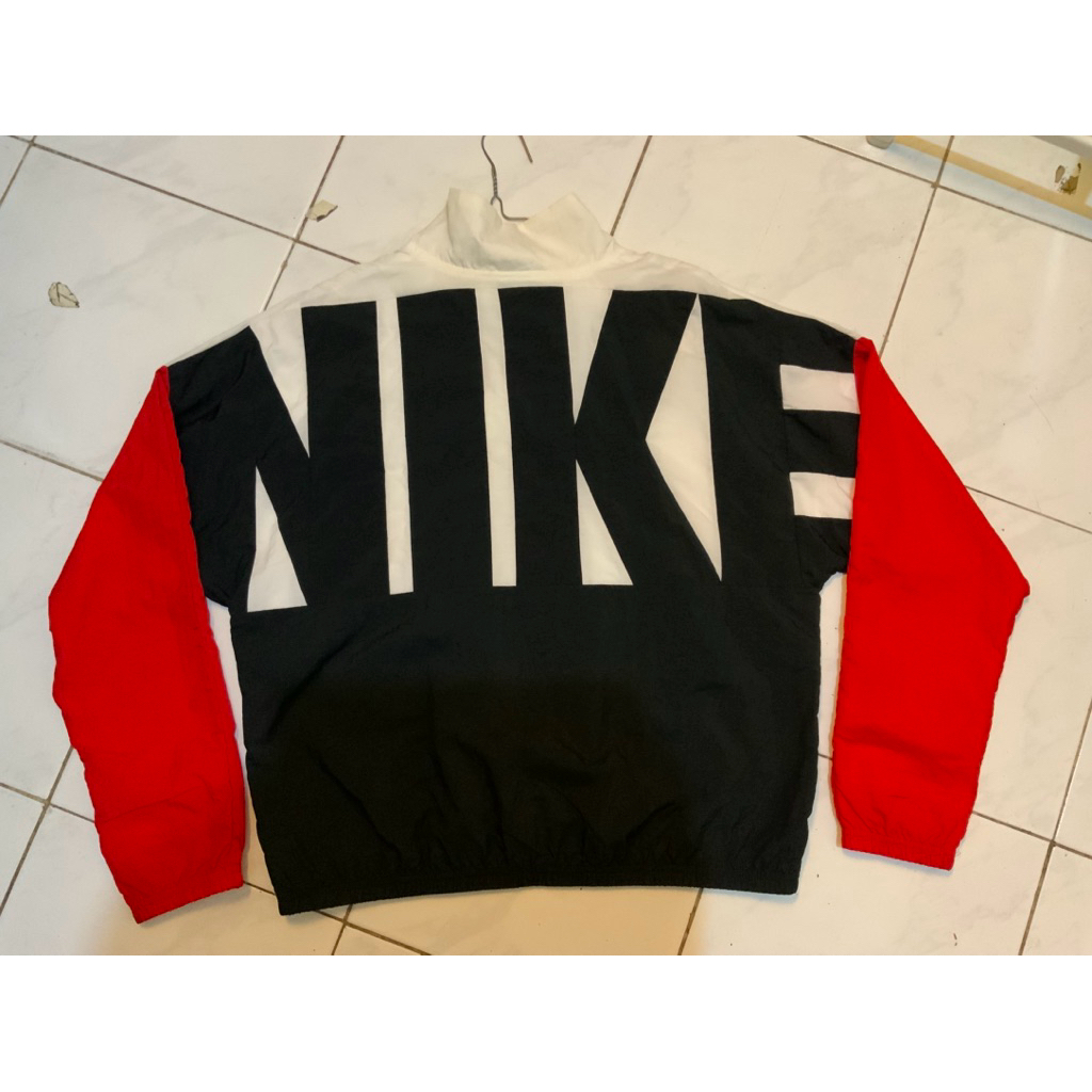 nike big script