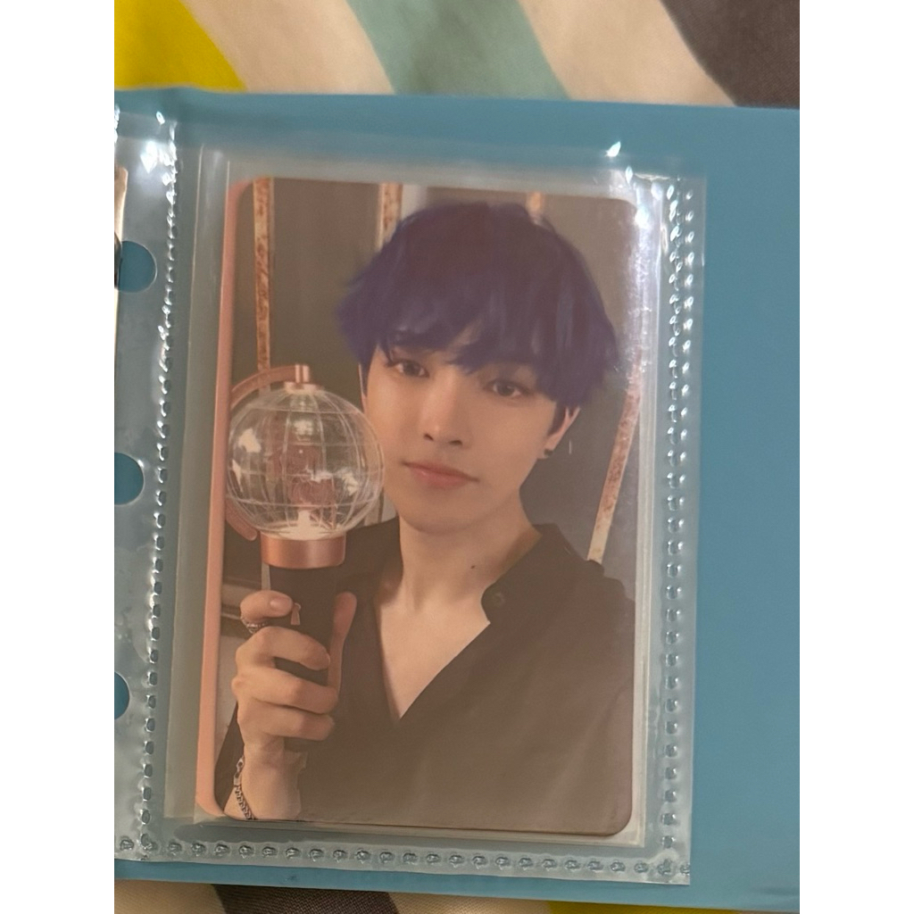 Photocard PC Ateez Hongjoong Lightstick ver 1