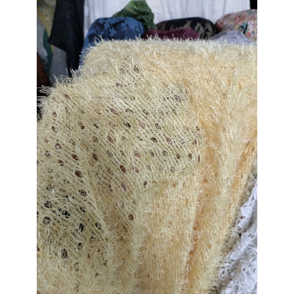 BAHAN/KAIN BULU-BULU MOTIF TERBARU