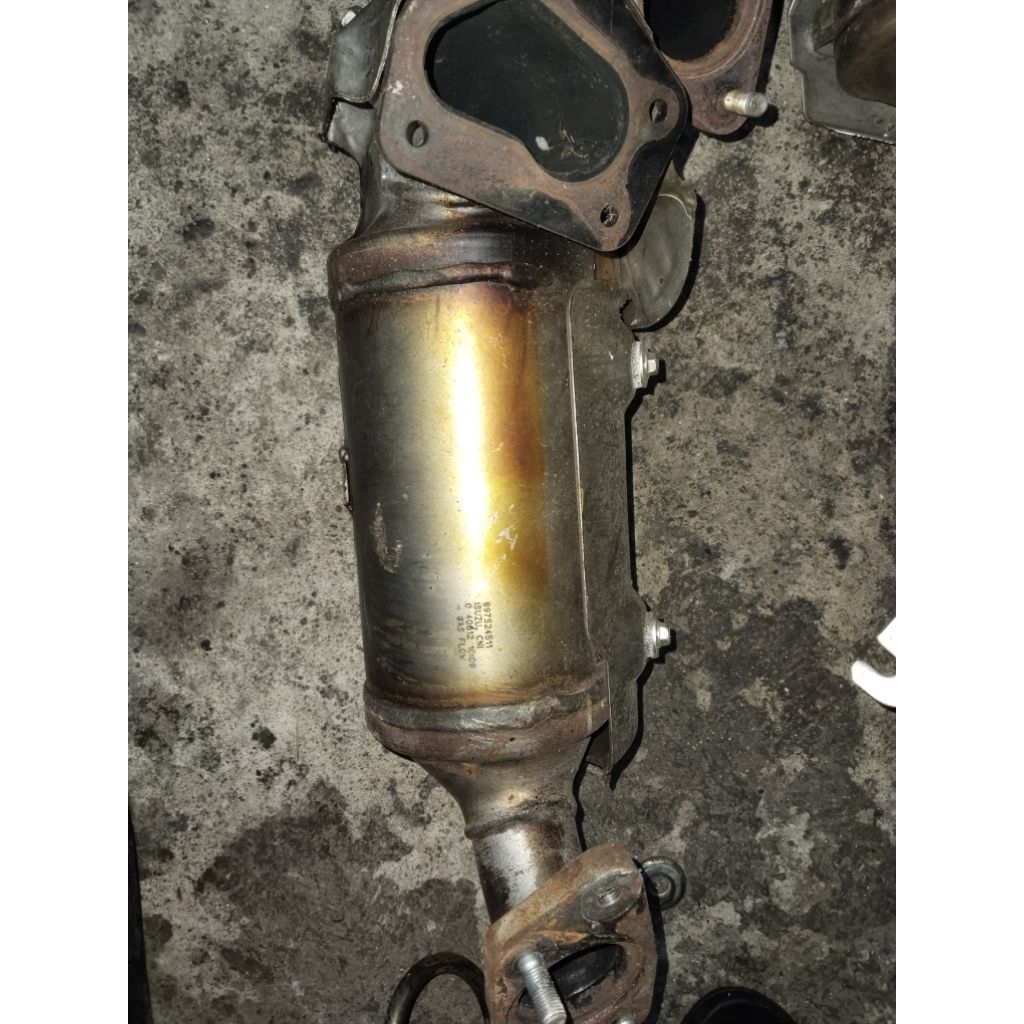 Katalis knalpot TRAGA EURO 4 ORI ISUZU