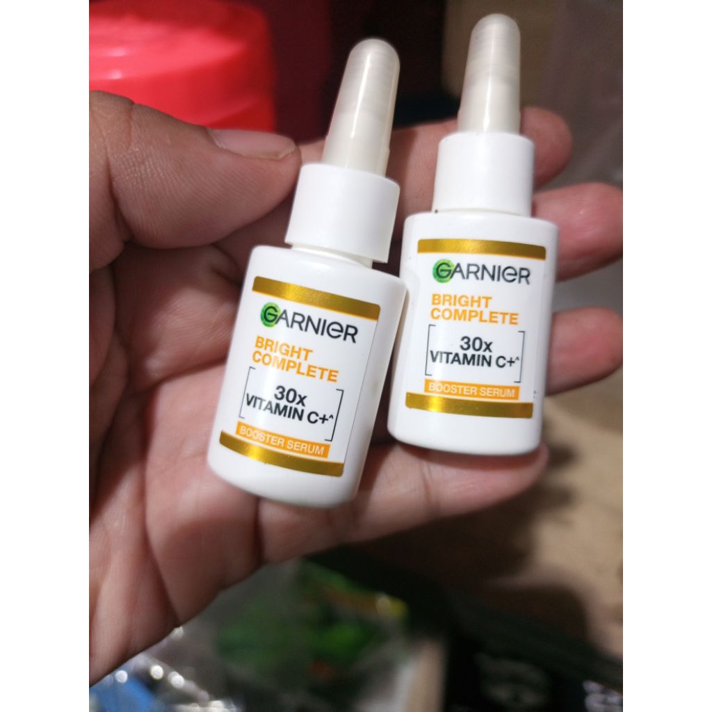 Garnier Bright Complete Vitamin C 30x Booster Serum 8 ml - Cepat Cerahkan Noda Hitam & Bekas Jerawat