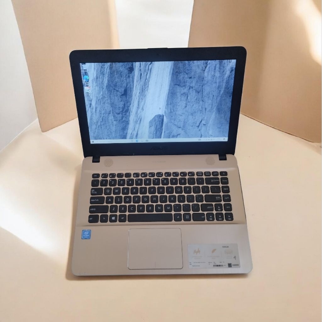 laptop murah tersedia normal dan minus