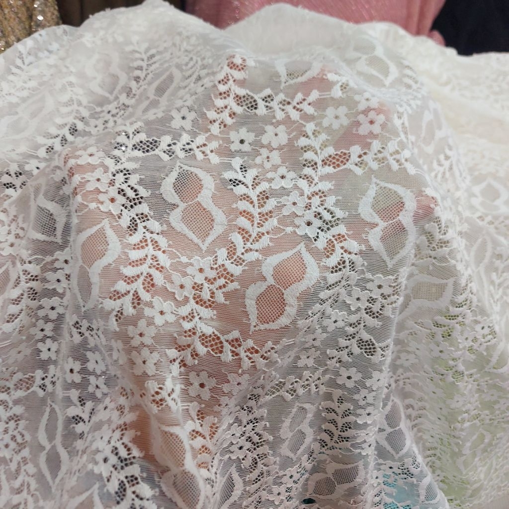kain brokat meteran  - kain brokat motif bunga  - kain brokat luxury  - kain brokat katun ( BW) D1