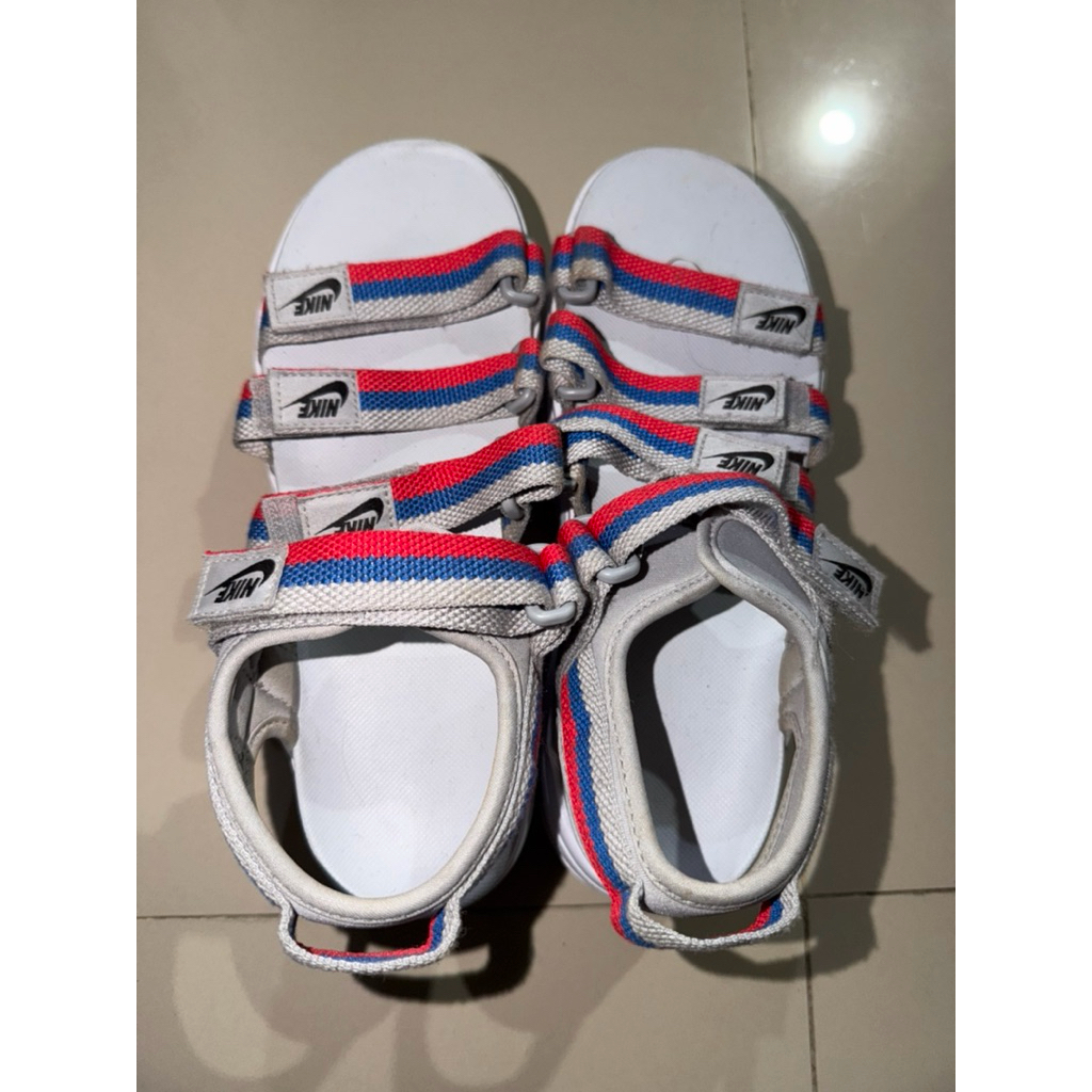 Sandal Nike Preloved