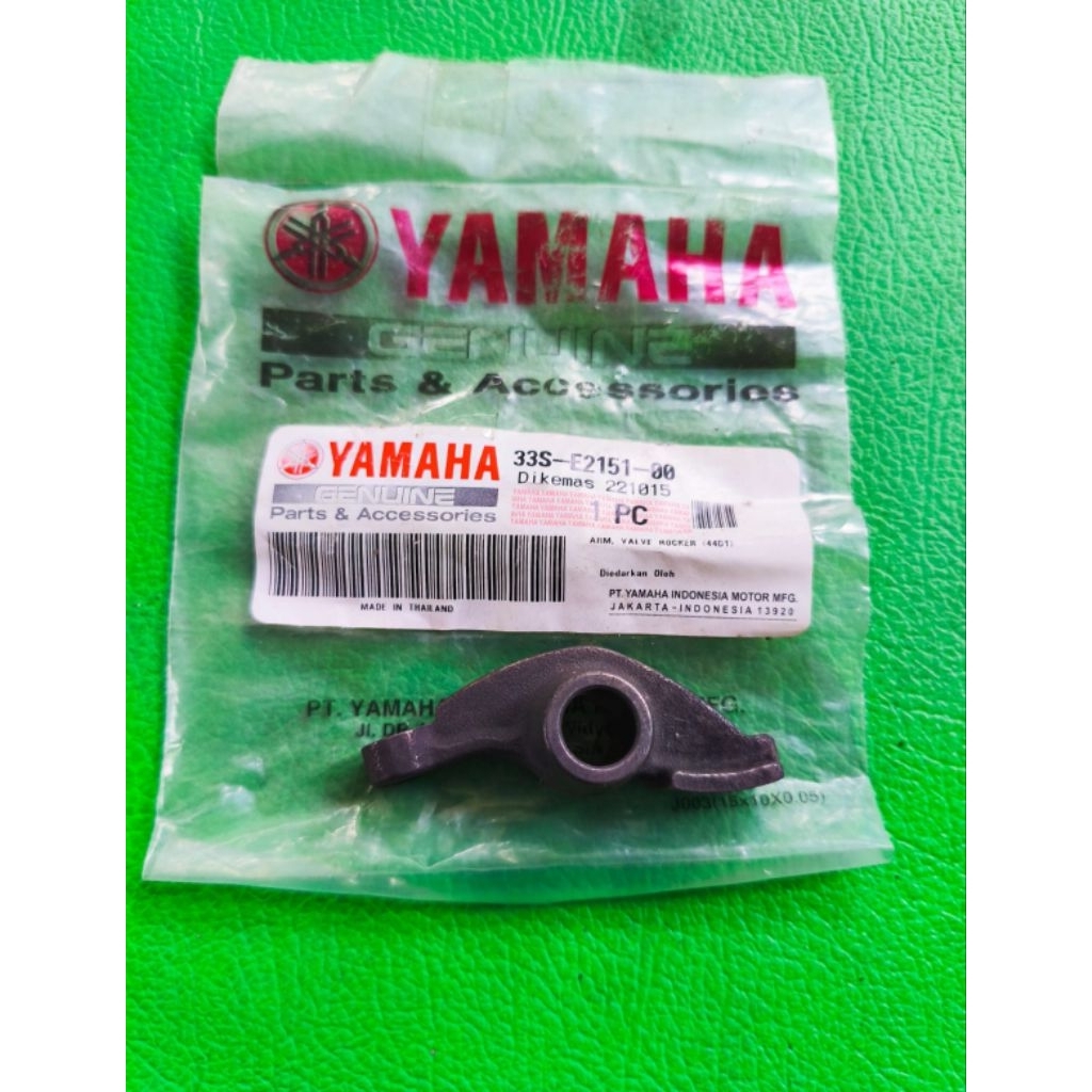 Pelatuk klep rocker arm Yamaha Xeon karbu