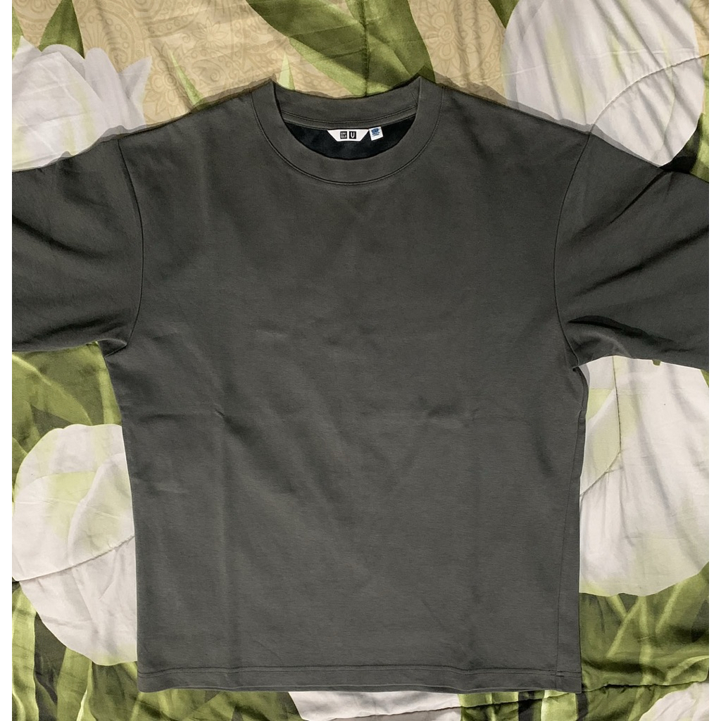 tshirt uniqlo airism abu charcoal