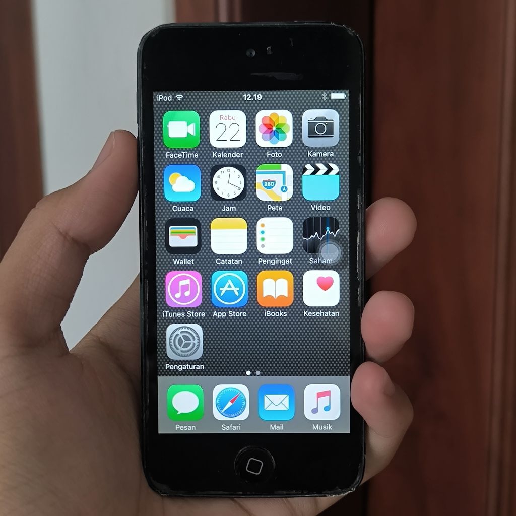 Second iPod Touch 5 Gray | IPOD TOUCH JADUL MURAH (Baca Deskripsi)