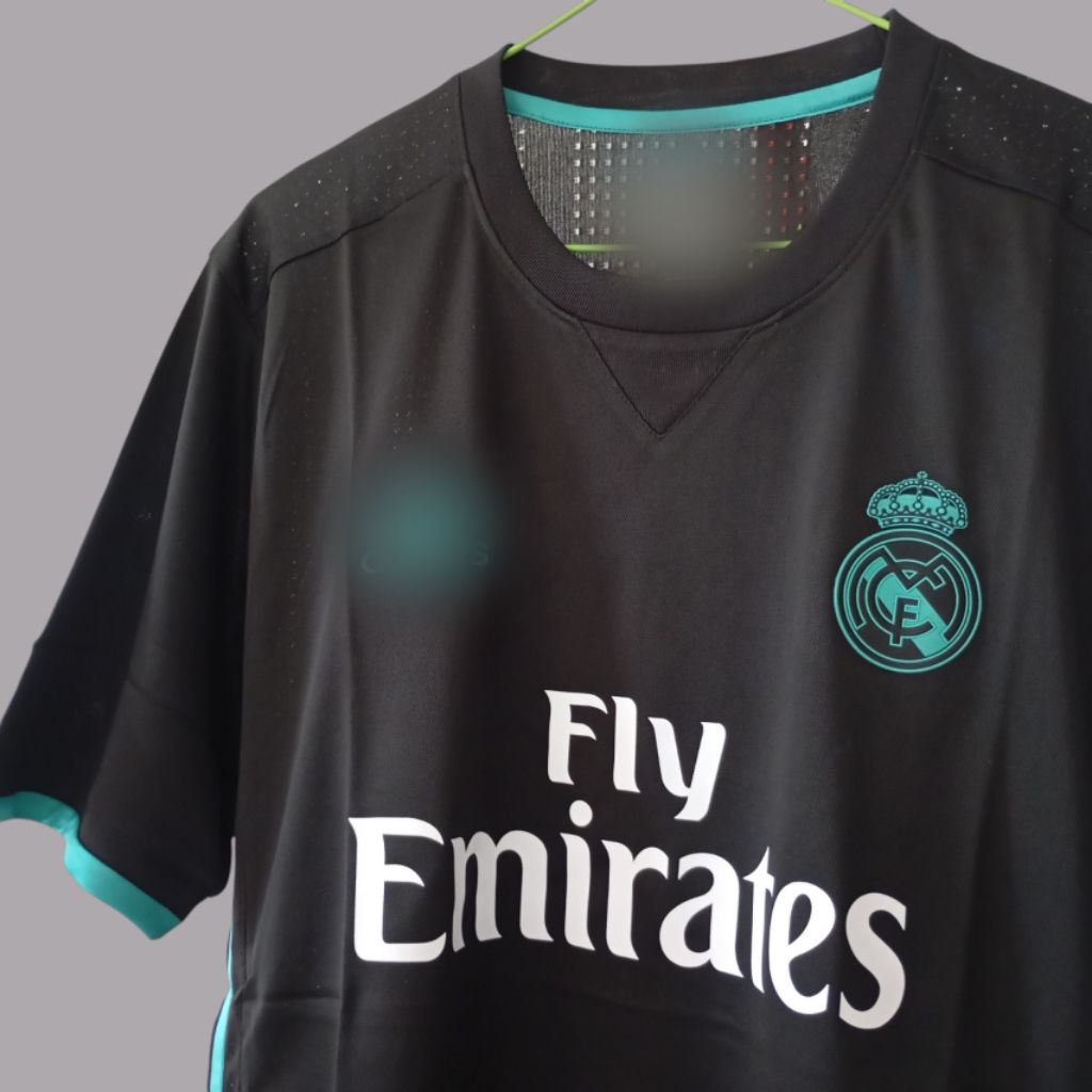 Real Madrid Away 2017/18 Player Issue
