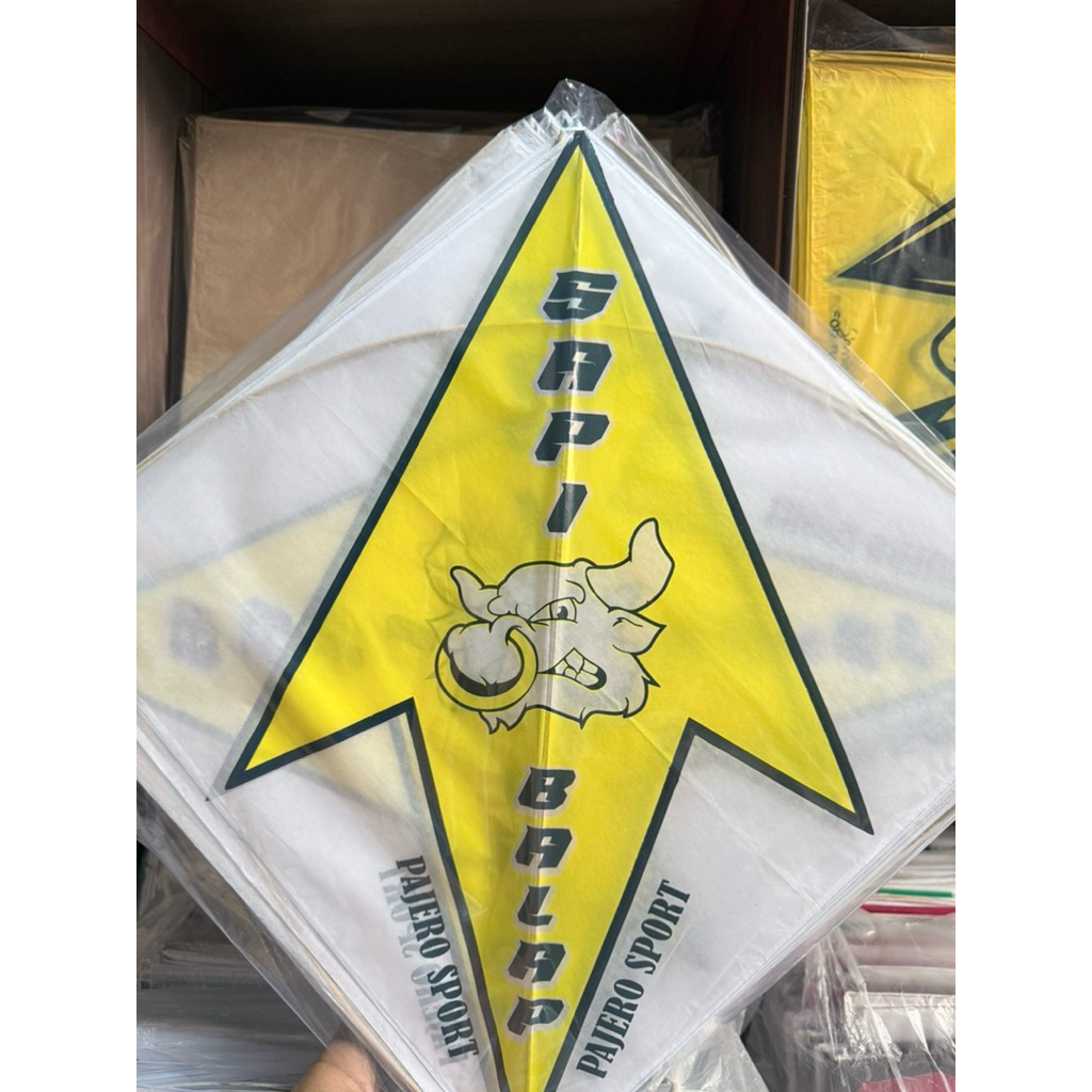 Layangan sukhoi Petung sapi balap pajero isi 50pcs