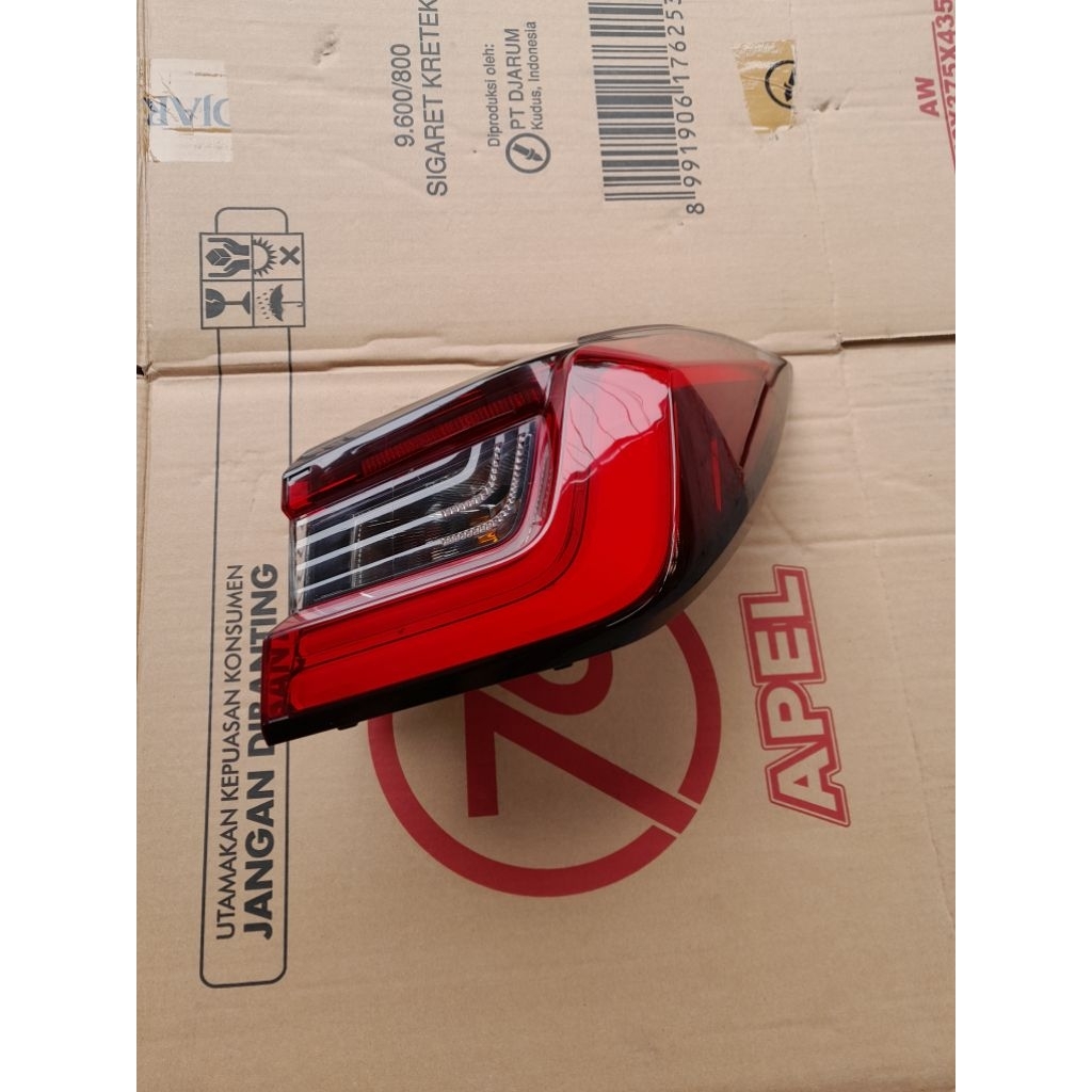 stoplamp lampu belakang honda city hatchback original
