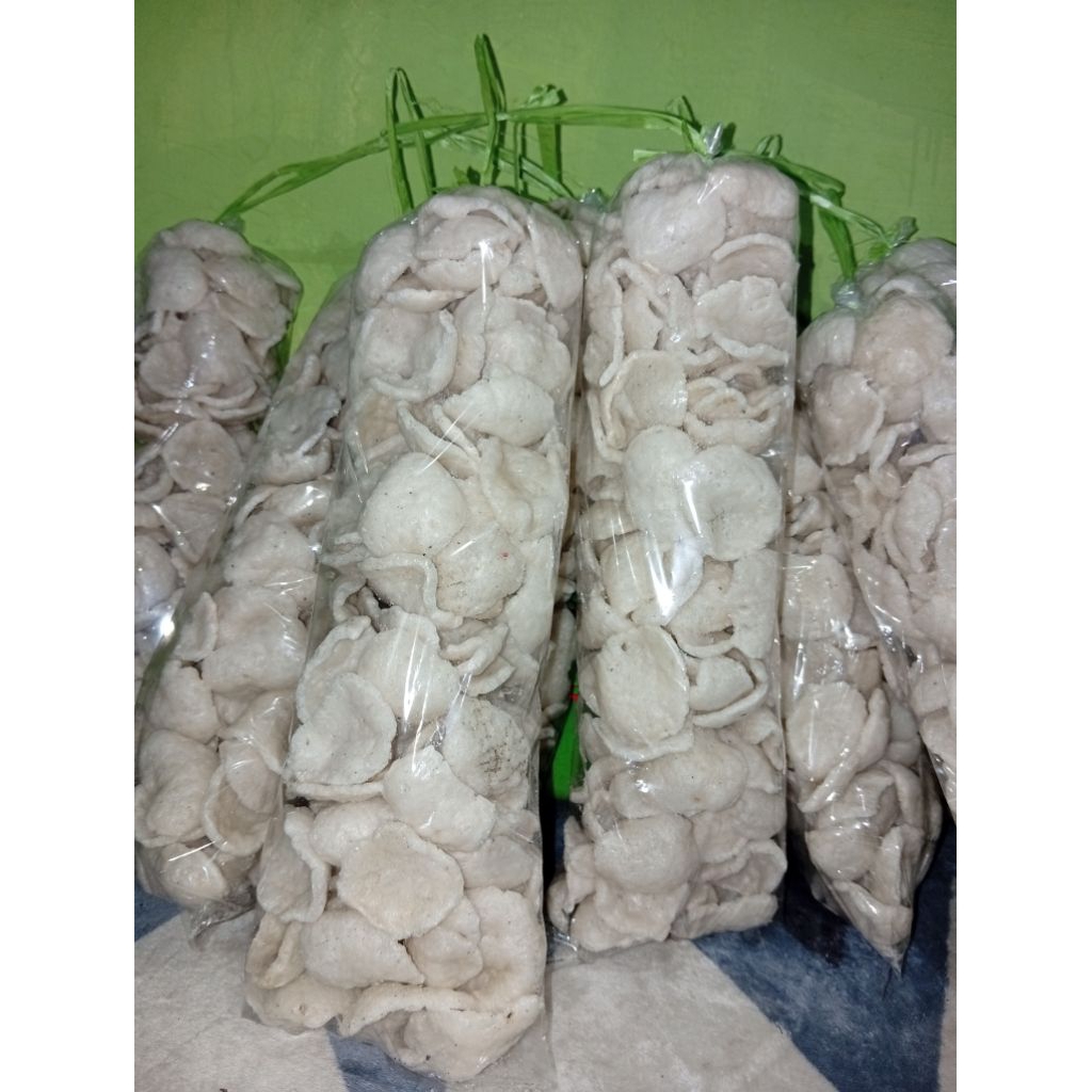 KRUPUK UPIL/KRUPUK GORENG PASIR RASA BAWANG/OPAK UPIL-ASLI KEDIRI