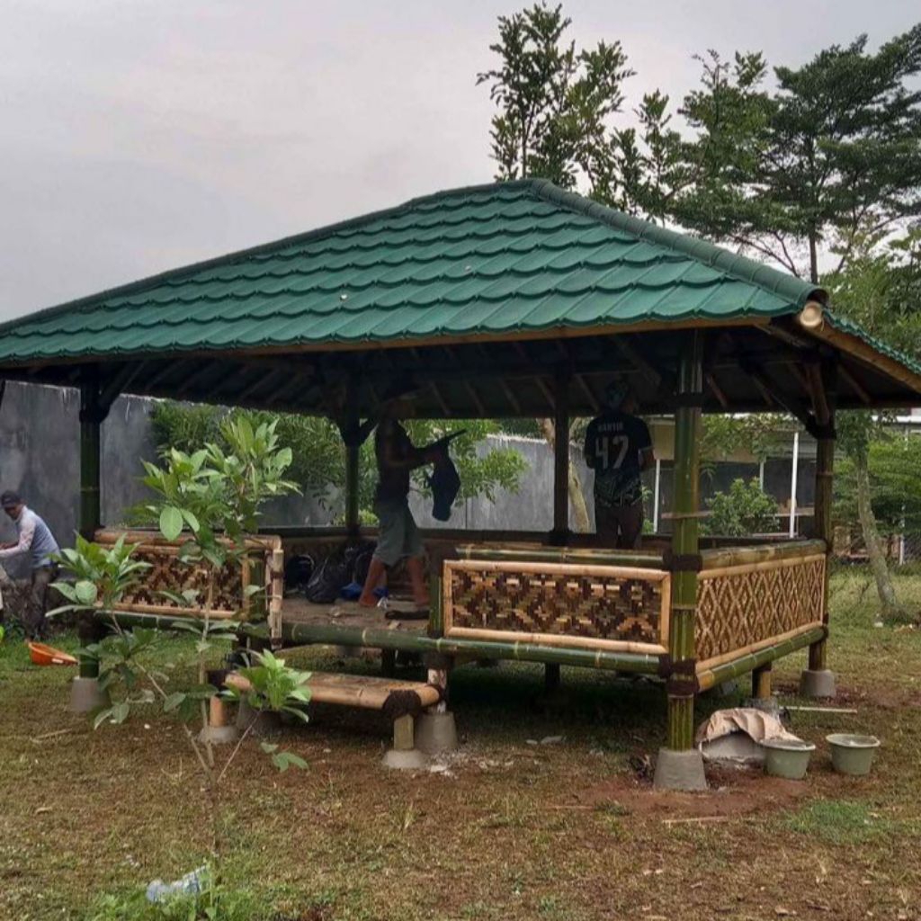 saung bambu gazebo atap multi roof | PxL 3x4 meter