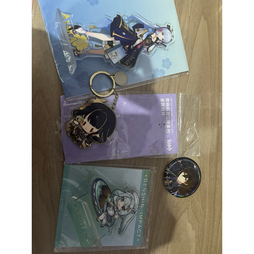 genshin impact official merch keychain standee ayaka zhongli raiden faruzan