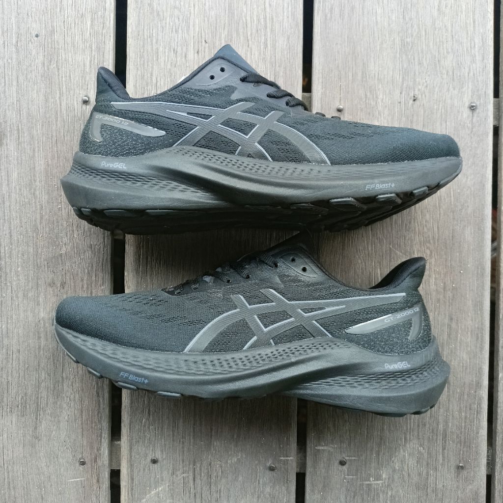 Sepatu running ASICS GT 2000 12 ORI (Second)